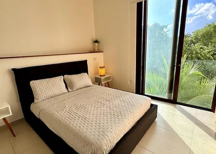 Luxury Oasis Pools, Rooftop & Paddle, Tennis Apartment Playa del Carmen